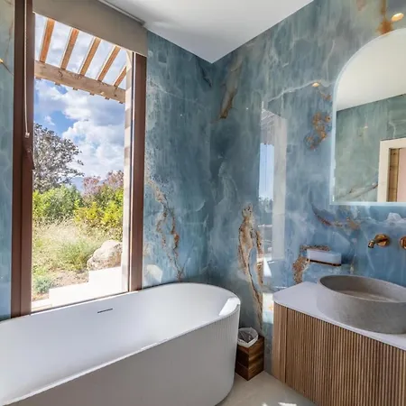Villa Casa Di Lolivu Luxury Confidential In Cala Rossa Lecci