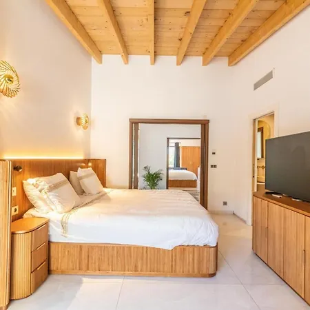 Casa Di Lolivu Luxury Confidential In Cala Rossa Lecci