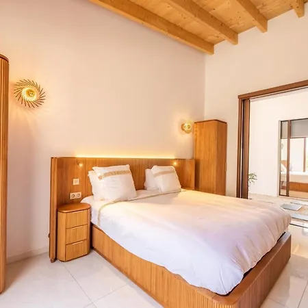 Casa Di Lolivu Luxury Confidential In Cala Rossa Villa Lecci